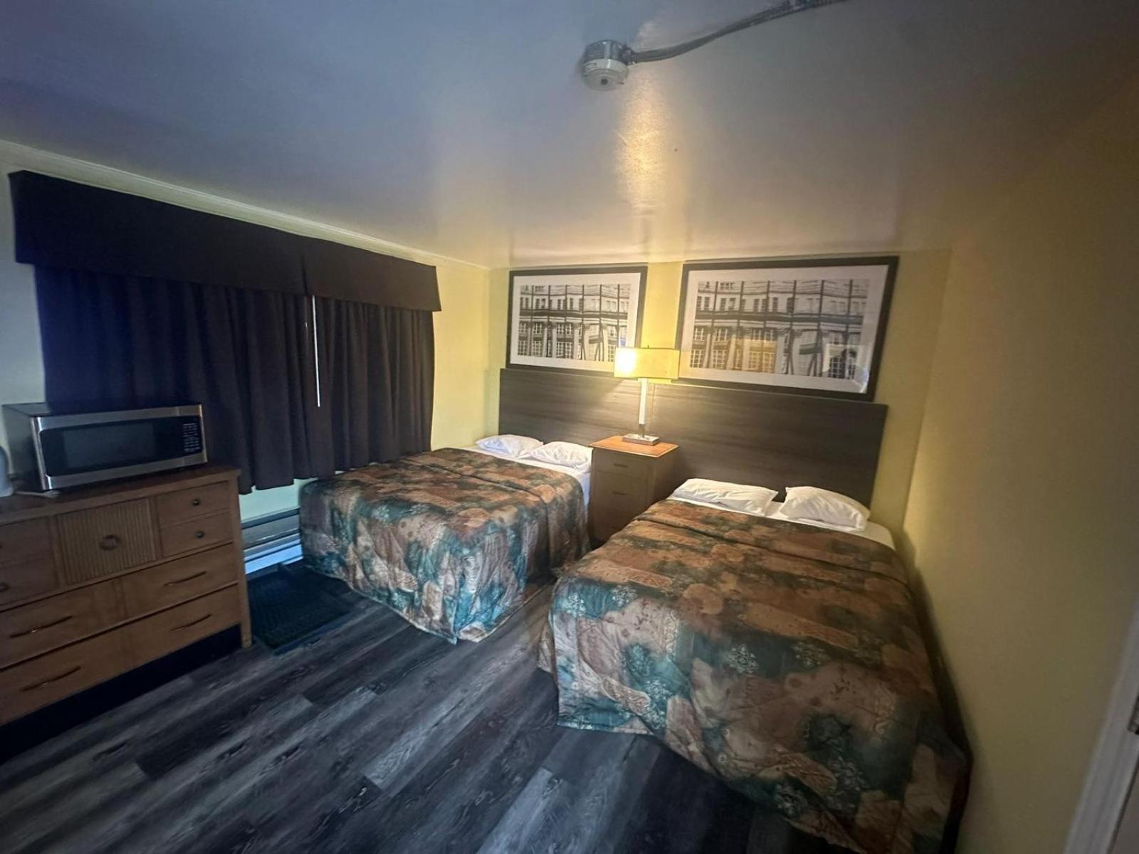 Pine Ridge Motel Timmins Exterior photo